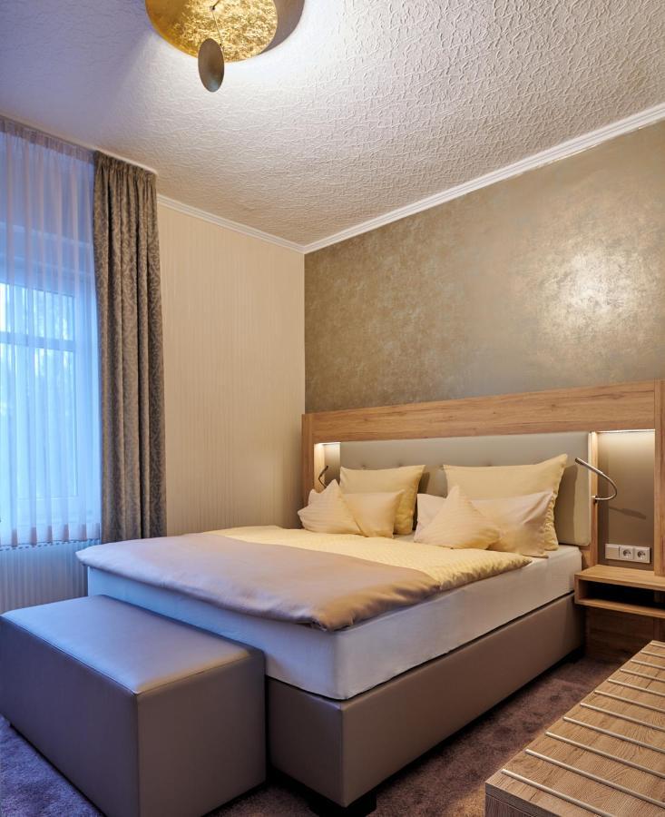 Ambient Hotel Zum Schwan Gelsenkirchen Ngoại thất bức ảnh