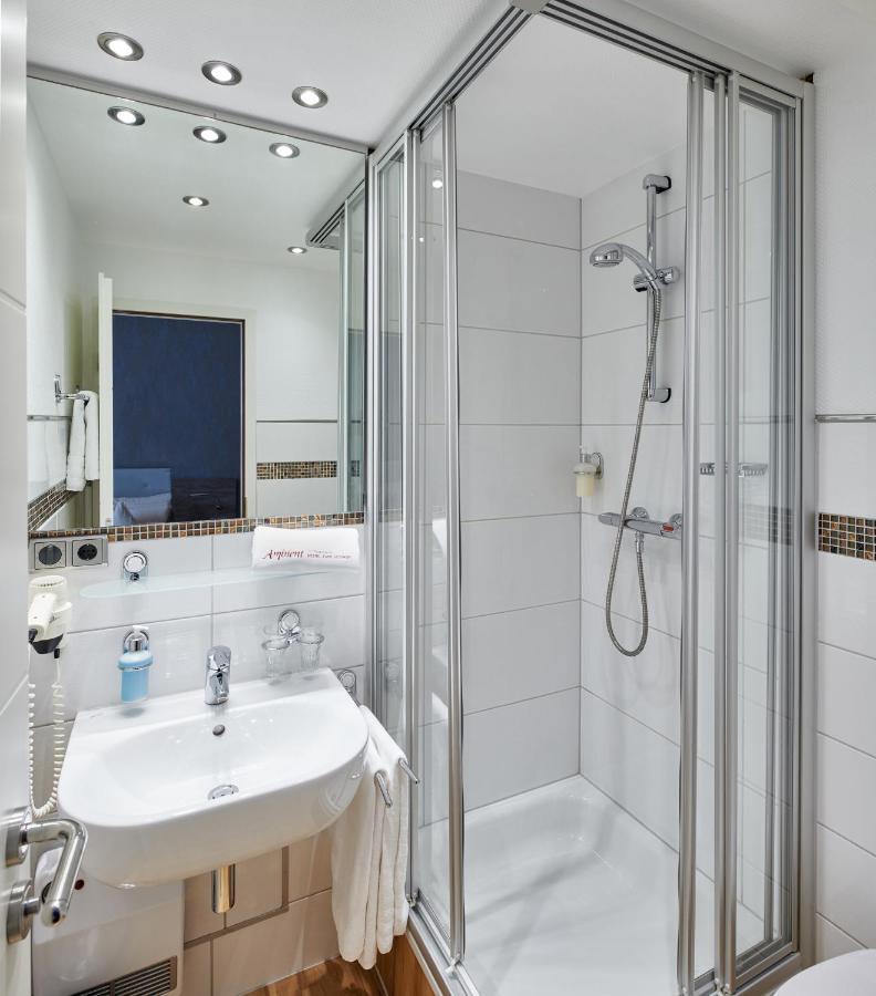 Ambient Hotel Zum Schwan Gelsenkirchen Ngoại thất bức ảnh
